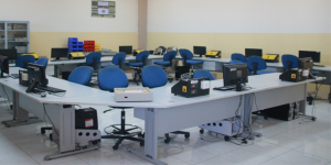 Lab. Komputer Hardware